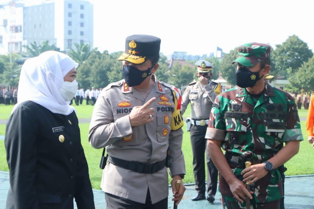Operasi Ketupat Semeru 2022 Jatim, 144.392 Ribu Personil Gabungan Disiagakan Gubernur Jawa Timur Khofifah Indar Parawansa, bersama Pangdam V Brawijaya Mayjen TNI Nurchahyanto, dan Kapolda Jawa Timur Irjen Pol Nico Afinta