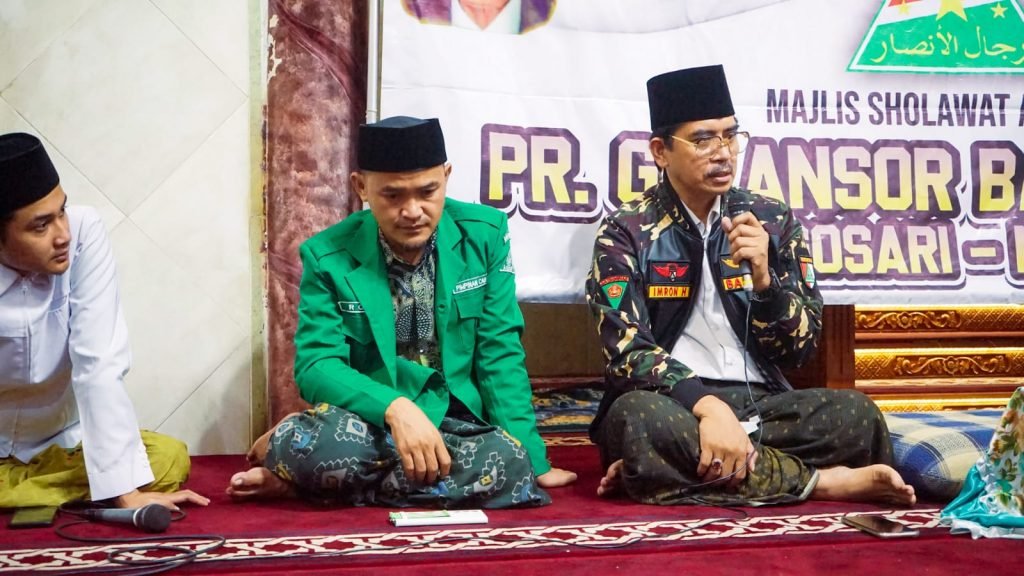 Peringati Harlah ke 88, GP Ansor Singosari Gelar Liwetan Akbar Ketua PC GP Ansor Kabupaten Malang Gus Fatkhurrozi, bersama Gus Imron Rosyadi Hamid