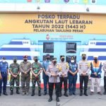 Tinjau Pelabuhan Tanjung Perak, Kapolri Ingatkan Masyarakat untuk Vaksin Booster