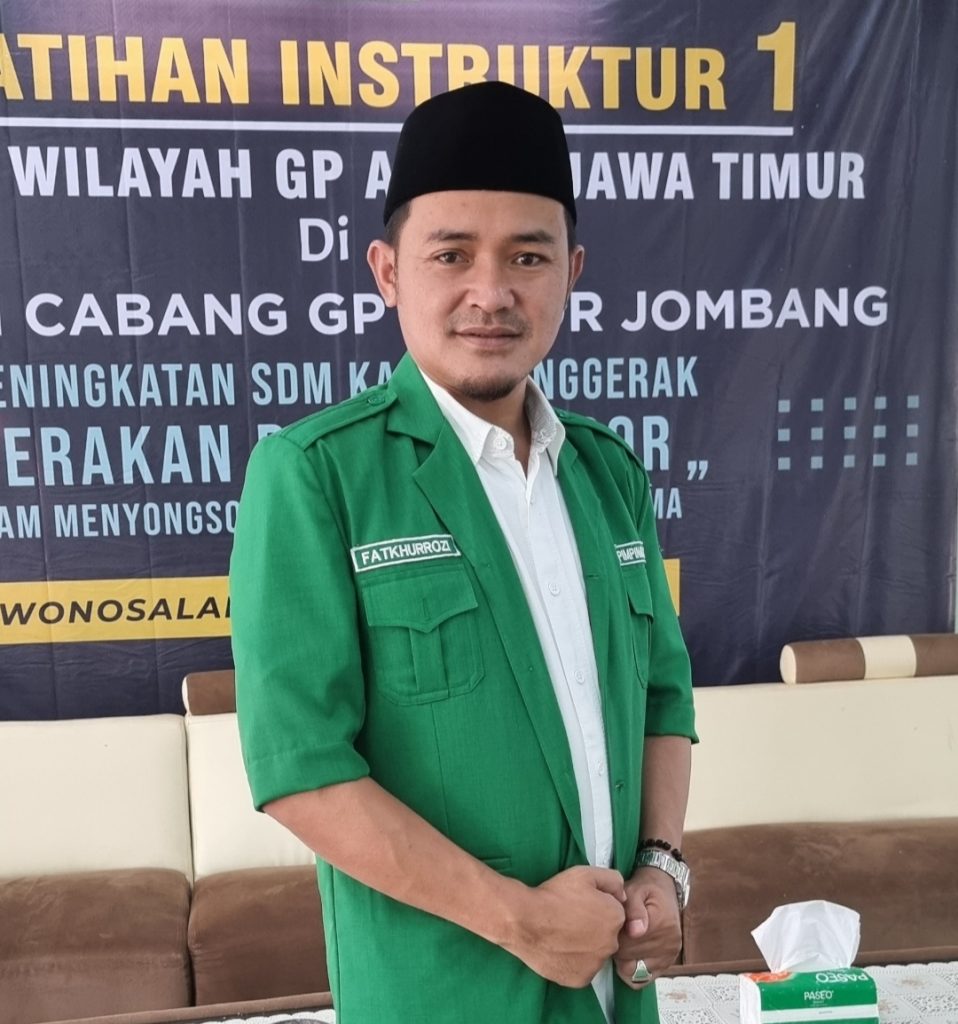 GP Ansor Kabupaten Malang Dukung Penuh Program 1 Juta Vaksin Booster Ketua Gerakan Pemuda (GP) Ansor Kabupaten Malang, Gus Fatkhurrozi