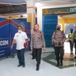 Jelang Laga Ujicoba Arema FC, Kapolres Malang Tinjau Lokasi Vaksinasi Massal Aremania
