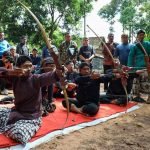 Kenalkan Sport Tourism, Disporapar Jateng Ajak Pegiat Event Olahraga Mengenal Jemparingan