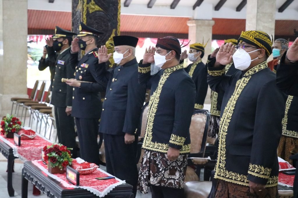 Forkopimda Kabupaten Malang Gelar Upacara Peringati Hari Lahir Pancasila Forkopimda Kabupaten Malang gelar upacara peringatan hari lahir Pancasila