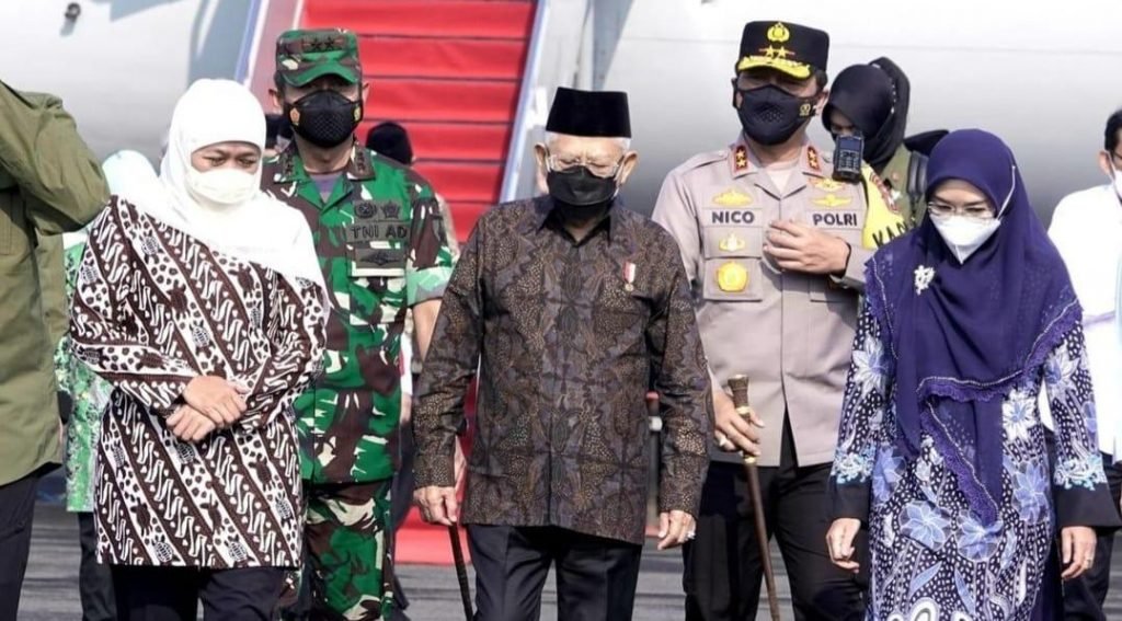 Kunker di Jatim, Wakil Presiden Kunjungi Dua Pesantren bersama Forkopimda Jatim Kunjungan Kerja Wakil Presiden ke Jawa Timur didampingi Forkopimda Jawa Timur