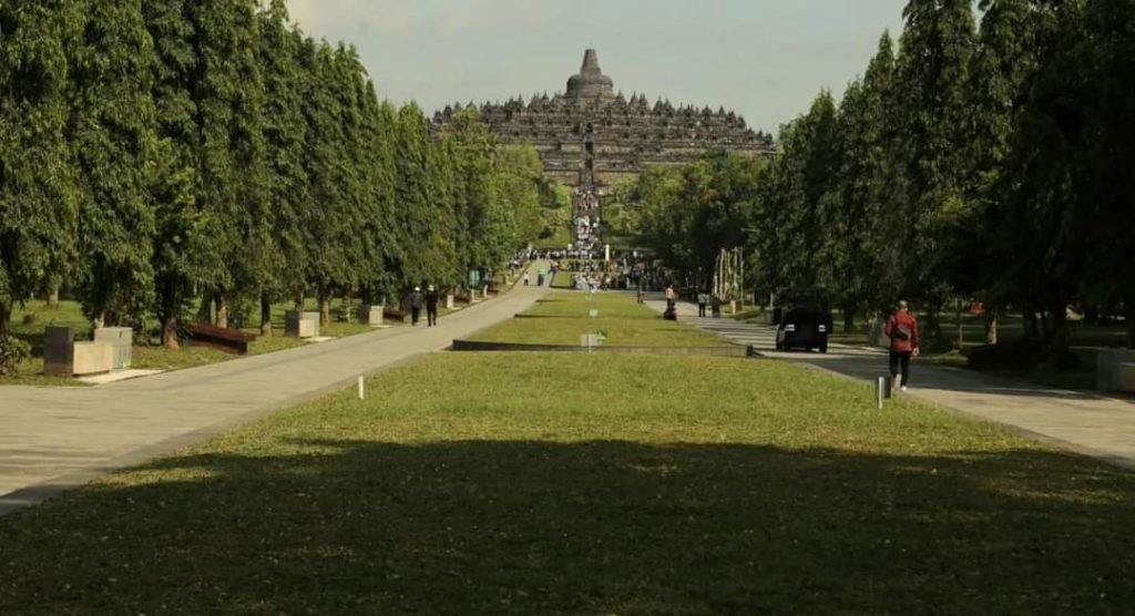 Borobudur Ditetapkan jadi Destinasi Wisata Ramah Lingkungan Kawasan Borobudur di Magelang Jawa Tengah
