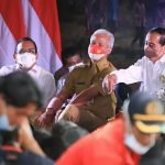 Makin Mesra, Ganjar dan Jokowi Syukuran Bareng Ribuan Petani Perhutanan Sosial