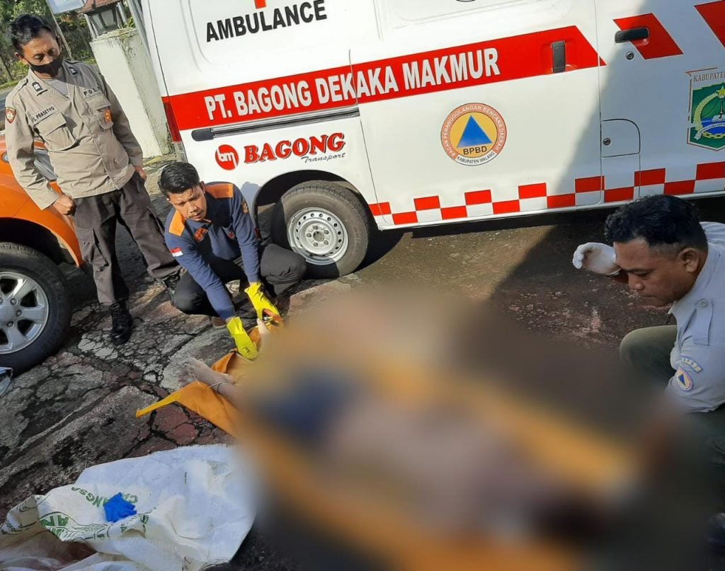Polres Malang Gerak Cepat Tangani Penemuan Mayat di Sungai Molek Polres Malang bergerak cepat tangani penemuan mayat di Sungai Molek