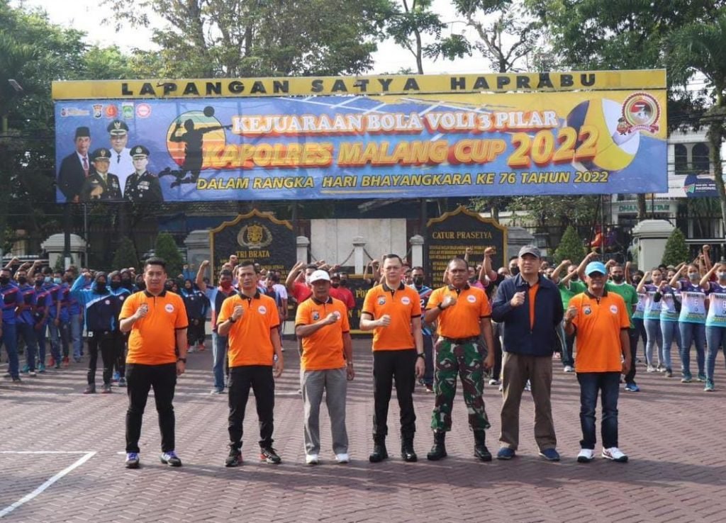 Hari Bhayangkara Ke-76, Polres Malang Menggelar Bola Voli Kapolres Malang Cup 2022 Polres Malang gelar Kapolres Malang Cup 2022 peringati hari Bhayangkara