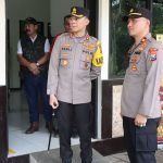 Kapolres Malang Kunjungi Polsek Tirtoyudo Membahas Penerapan Prokes Covid-19