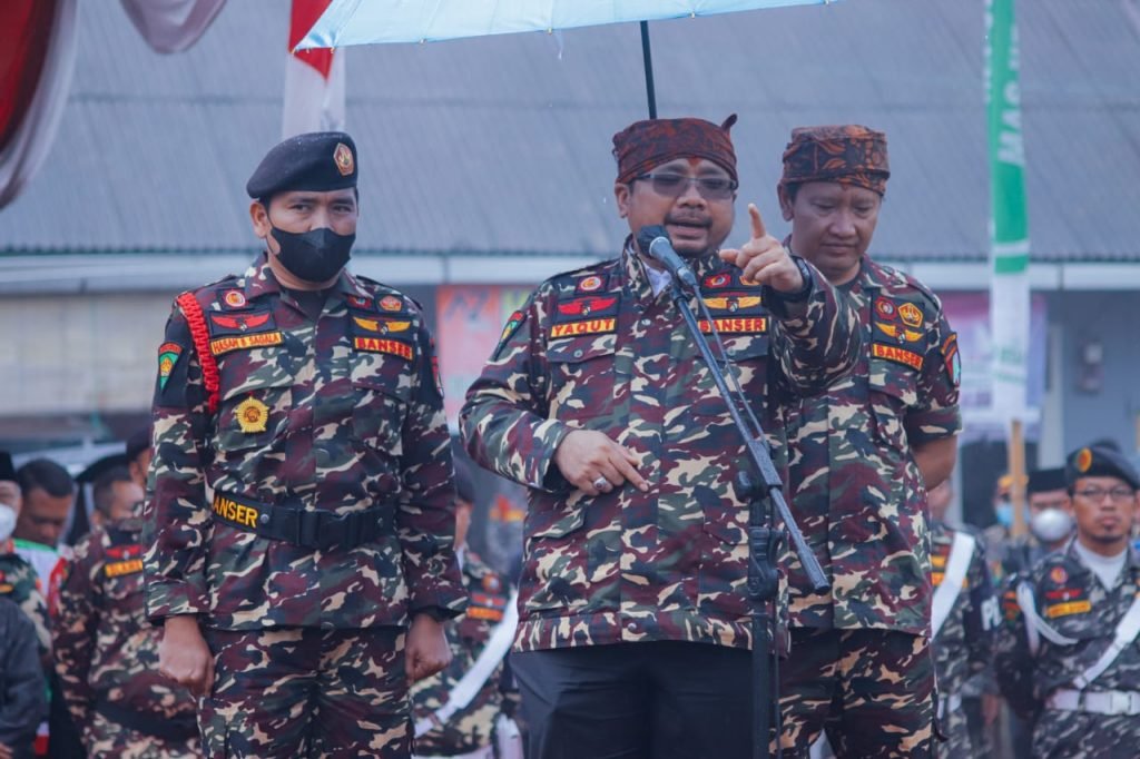 Gus Yaqut Cholil Qoumas Buka Jambore Kemah Bakti Lintas Agama di Pasuruan Ketua Umum PP GP Ansor H. Yaqut Cholil Qoumas buka Jambore Kemah Bakti Lintas Agama
