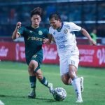 Arema FC Pastikan Melaju ke Babak Delapan Besar Piala Presiden 2022