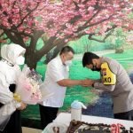 Kunjungi Irjen Anton Setijadi, Sambal Tumpang Jadi Hidangan Favorit Kapolda Jatim