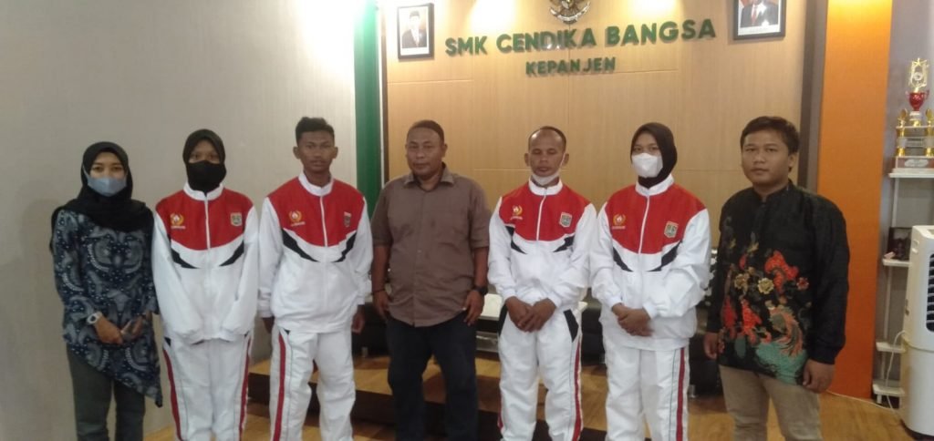 Kirim 3 Atlet Jujitsu, SMK Cendika Bangsa Tergetkan Medali Emas di Porprov 2022 Atlet Jujitsu SMK Cendika Bangsa ikuti Porprov Jatim