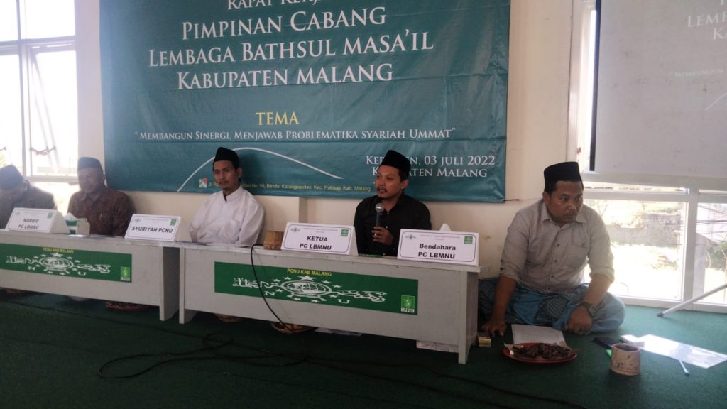 Gelar Rapat Kerja, LBMNU Kabupaten Malang Komitmen Jawab Problematika Syariah Ummat Pimpinan Cabang Lembaga Bahtsul Masail Nahdlatul Ulama (PC LBMMU) Kabupaten Malang menggelar rapat kerja