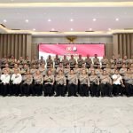 Kapolda Jatim Lantik Dirlantas dan Karumkit Bhayangkara Tk.II Jatim serta 12 Kapolres