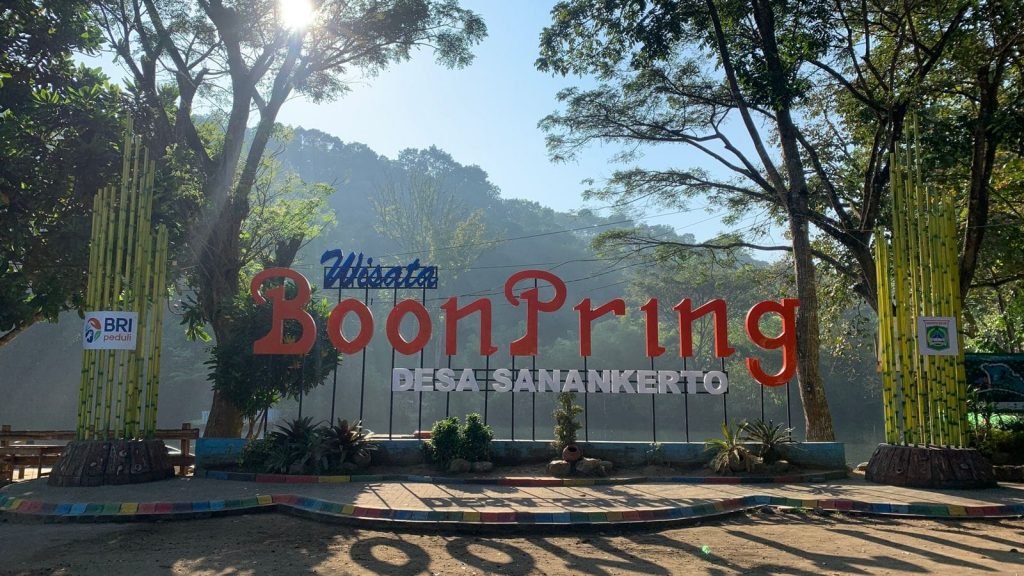 Mahasiswa Ilmu Komunikasi UMM Sulap Ekowisata Boon Pring Jadi Wahana Edukasi Ekowisata Boon Pring Andeman