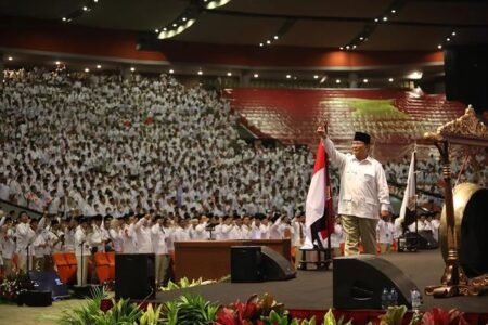 Peroleh Dukungan Seluruh DPD, Prabowo Nyatakan Siap Nyapres Kembali Prabowo Subianto saat membuka rapat pimpinan nasional (Rapimnas) Partai Gerindra / @gerindra
