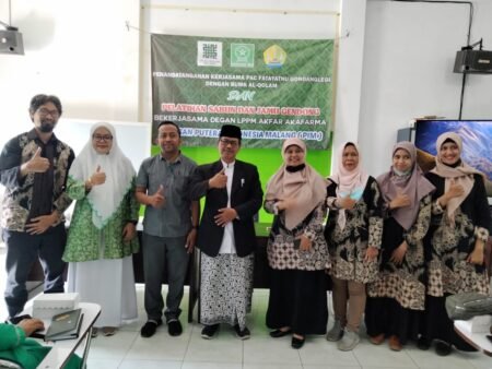 Gandeng Sejumlah Lembaga, PAC Fatayat NU Gondanglegi Usung Konsep Kemandirian Ekonomi PAC Fatayat NU Gondanglegi bersama BUMK Al Qolam dan LPPM Akfar Akafarma Yayasan Putra Indonesia Malang