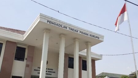 Terima Suap 830 Juta, Dua Dosen FISIP UIN Walisongo Semarang Diadili Pengadilan Tipikor Semarang / baihaqi / jatengtoday