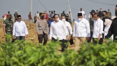 Forkopimda Jatim Dampingi Kunjungan Kerja Presiden Jokowi Forkopimda Jawa Timur dampingi kunjungan kerja Presiden Jokowi di Jawa Timur