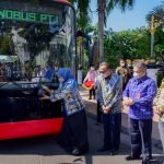Perhelatan KTT G-20, Gubernur Khofifah Luncurkan Bus Listrik Merah Putih