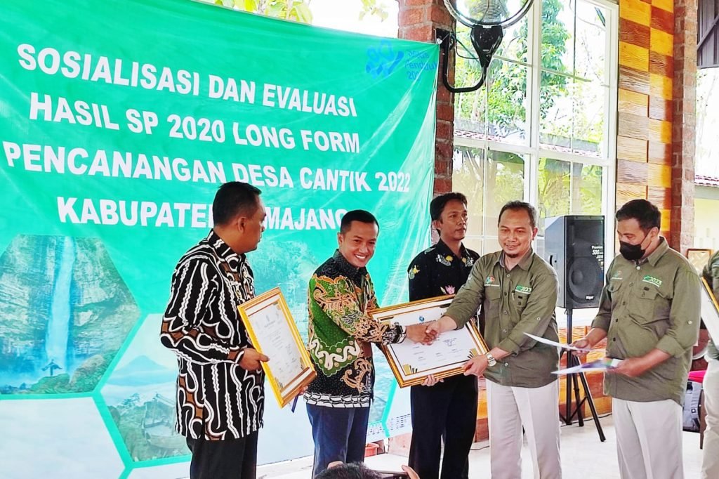 Ini Dia Tiga Wilayah di Lumajang Jadi Pilot Project Program Desa Cantik BPS Sosialisasi dan Evaluasi hasil SP 2020 Long Form Desa Cantik 2022 / Kominfo Lumajang
