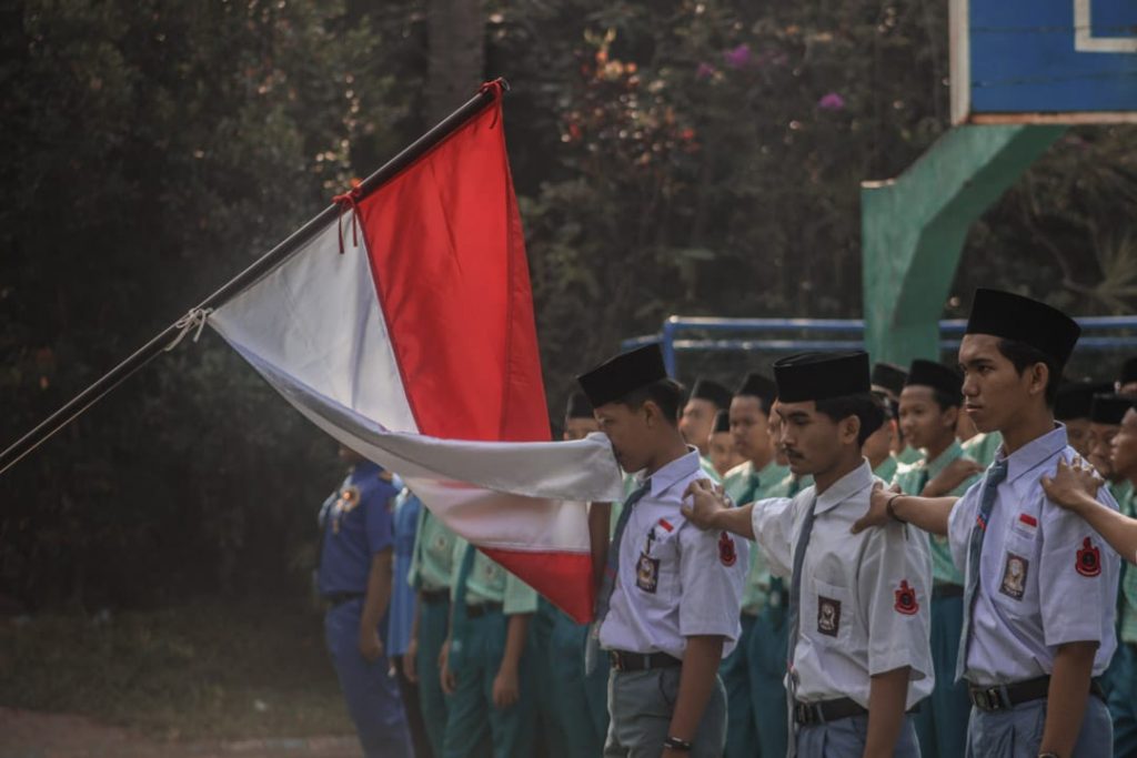 Sertijab Osis SMA An Nur dan Penyuluhan Tertib Berlalu Lintas Oleh Satlantas Polres Malang Kepala SMA An Nur Bululawang melantik ketua dan wakil ketua Osis putra-putri periode kepengurusan 2022-2023 beserta 23 ketua ekstrakurikuler yang ada di SMA An Nur Bululawang