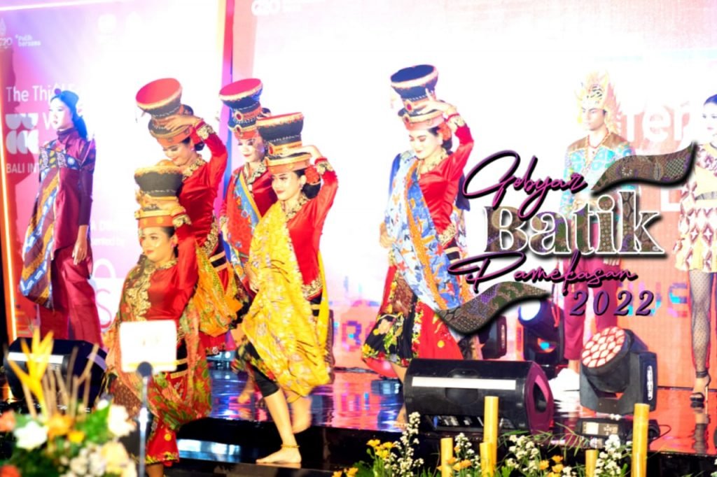 Batik Tulis Pamekasan Disebut Sebut Bakal Tampil di Paris Fashion Week Potret batik tulis asal Pamekasan / dok. Pemkab Pamekasan