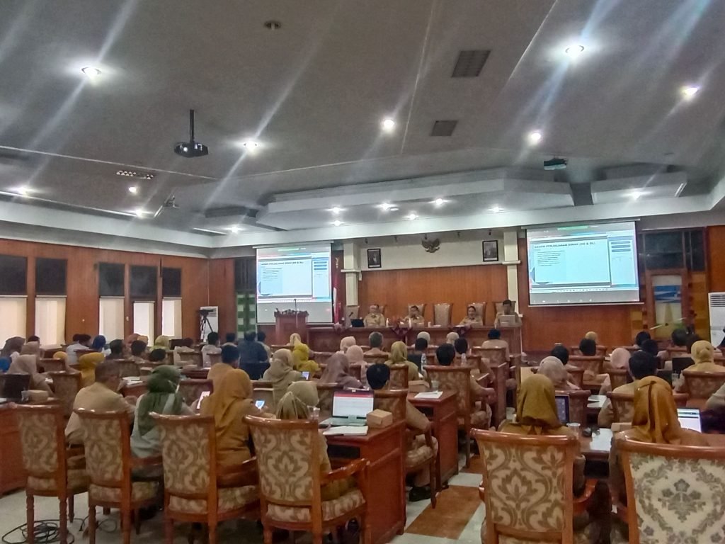ASN Kabupaten Magelang Segera Terapkan Sistem Absensi Digital Sosialisasi pelaksanaan penerapan absensi elektronik untuk ASN di Ruang Bina Karya Setda Kabupaten Magelang / dok. Pemkab Magelang