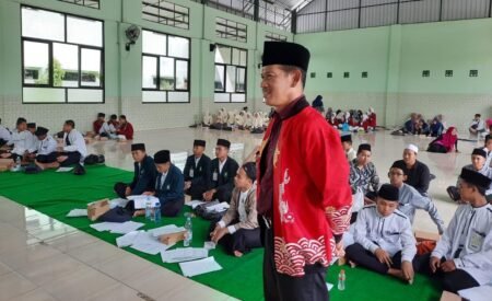 Potret Antusias Peserta dalam Pelaksanaan MTQ 2022 Kota Bluat Sekretaris Daerah (Sekda) Kota Blitar meninjau langsung pelaksanaan lomba MTQ di Kota Blitar 2022 (08/10/2022) / fik