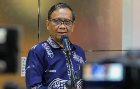 Mahfud MD Sebut Gas Air Mata Jadi Penyebab 133 Orang Meninggal di Kanjuruhan Meko Polhukam Mahfud MD / instgram @mohmahfudmd