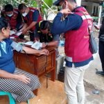 Tim Dokkes Polres Malang Gelar Baksos Kesehatan Bagi Korban Terdampak Banjir