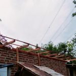 Ratusan Rumah Warga Sukorejo Rusak Dihantam Angin Puting Beliung