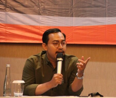Malang Institute Tuntut TNI-Polri Tegas dan Transparan Tangani Tragedi Kanjuruhan Koordinator Malang Institute Malang Raya / Ali Yafi