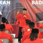 Anggota DPRD Jatim, Daniel Rohi, Ajak Kader Banteng Rapatkan Barisan