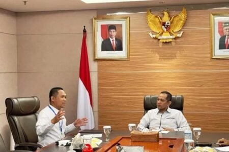 Bupati Lumajang Minta Pendampingan KPK Terkait Pengelolaan Tambang Pasir Bupati Lumajang bersama Wakil Ketua KPK RI Nurul Ghufron / Kominfo-lmj