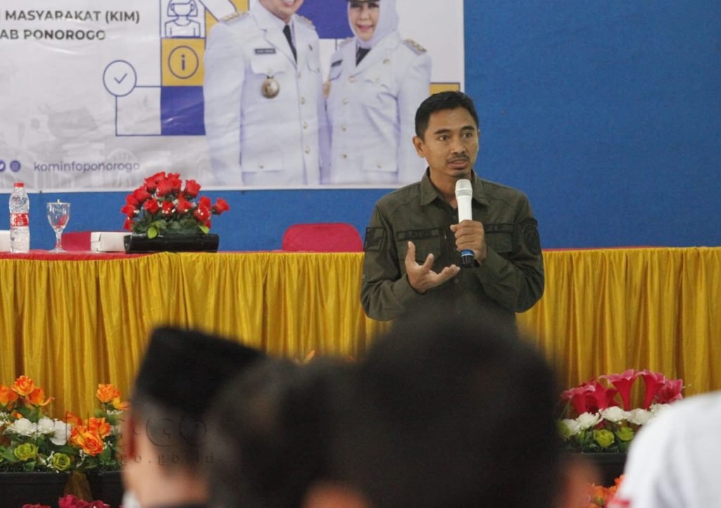 Kominfo Ponorogo Bentuk Kelompok Informasi di Tingkat Kecamatan Sosialisasi pembentukan kelompok informasi masyarakat (KIM) di Ponorogo/ kominfo/win/hw