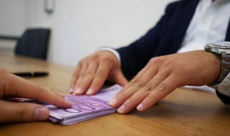 UMP 2023 di Seluruh Provinsi Indonesia, Berikut Daftar Lengkapnya Ilustrasi UMP 2023 / Pixabay/Raten-Kauf
