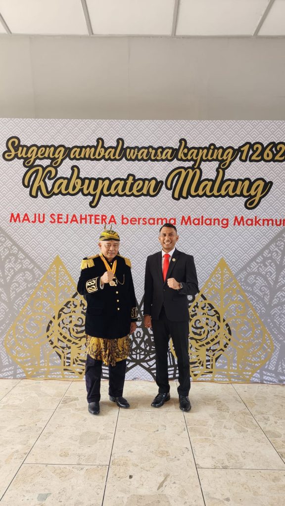 Minimalisir Intervensi, KNPI Minta seleksi PPK Dilakukan Transparan Ketua DPD KNPI Kabupaten Malang, Zulham Akhmad Mubarrok bersama Bupati Malang HM Sanusi