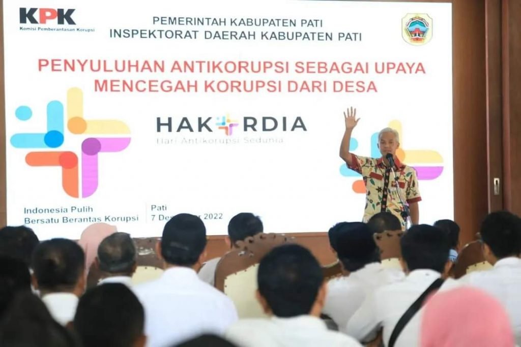 Ngobrol Bareng ‘Petinggi’, Ganjar Ingin Pati Pelopori Desa Antikorupsi se Kabupaten Gubernur Jawa Tengah Ganjar Pranowo dalam penyuluhan antikorupsi Kabupaten Pati / dok. Pemprov Jateng