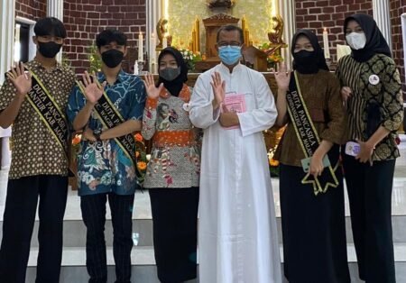 Rawat Keberagaman, Duta Pancasila Kabupaten Malang Peringati Hari Natal Perayaan Peringatan Hari Natal 2022 Duta Pancasila Kabupaten Malang / ist