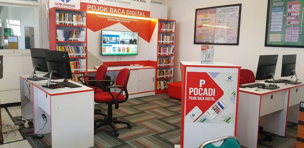 Potret Layanan Pojok Baca Digital di MPP Lumajang Pojok Baca Digital Mall Pelayanan Publik (MPP) Lumajang / Kominfo-lmj/Ydc