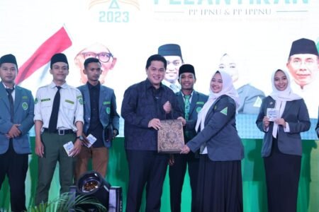 Resmi Dilantik, PP IPNU IPPNU Siap Jadi Ruang Aman Bagi Pelajar NU Menteri BUMN Erick Thohir saat menghadiri pelantikan PP IPNU IPPNU
