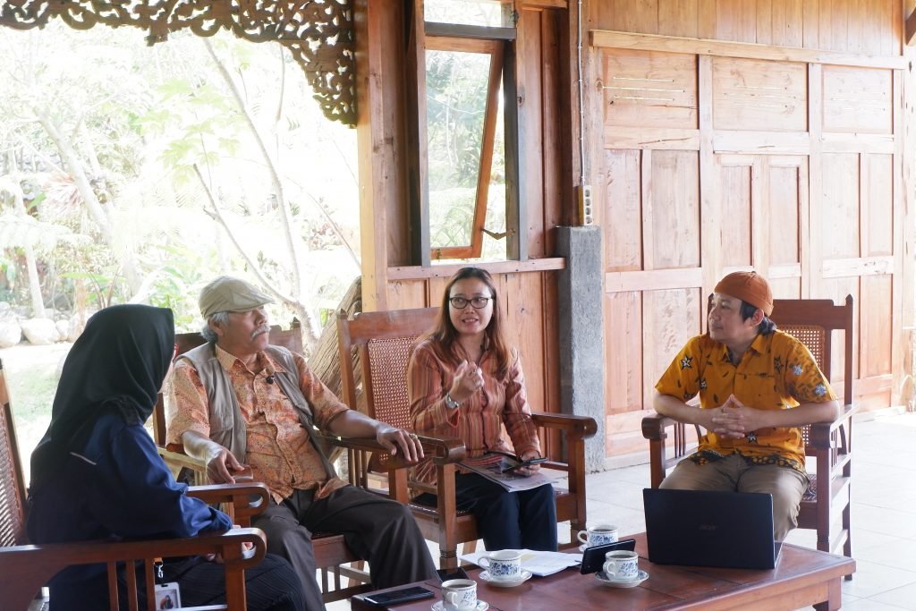 LPKP, CANDIKALA, Menko PMK RI Membahas Tuntas Isu Pekerja Anak dalam Talkshow Aksi Peduli Sosial Talk show yang diselenggarakan oleh Lembaga Pengkajian Kemasyarakatan dan Pembangunan (LPKP) Jatim bersama dengan CANDIKALA