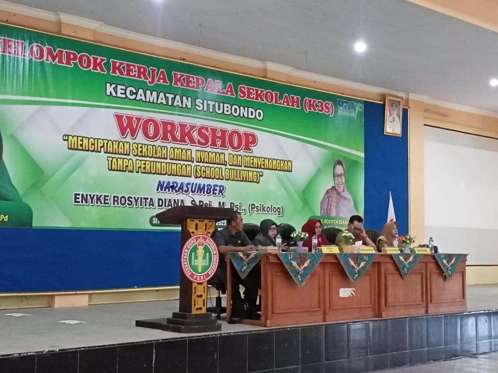 Yayasan Dana Sosial Al Falah (YDSF) Gelar Acara Workshop Bersama K3S Situbondo Acara Workshop bertemakan "Menciptakan sekolah aman, nyaman, dan menyenangkan tanpa perundungan (School Bullying) bertempat di Aula PGRI Situbondo, Selasa, 12 September 2023.