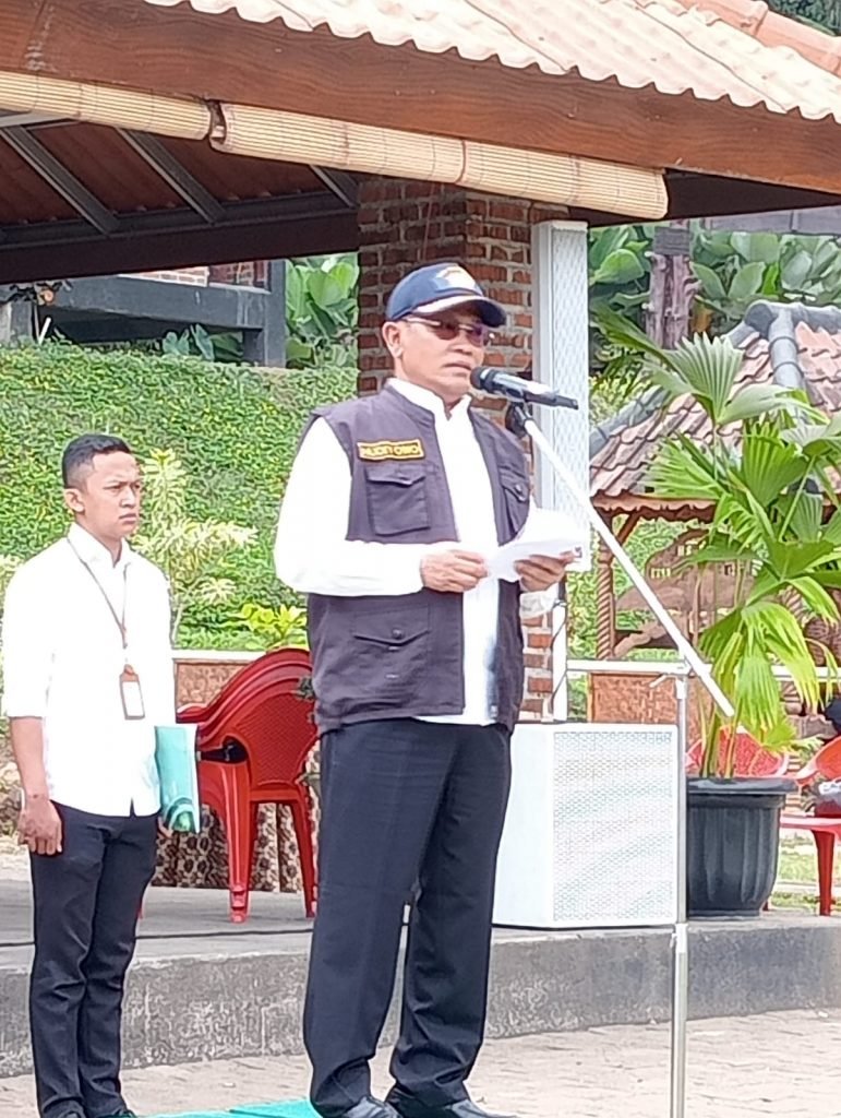 Hudiyono Tokoh Penggerak Desa Wisata, Dorong Pertumbuhan Ekonomi Kreatif Dr. Hudiyono, M.Si Penggerak Desa Wisata