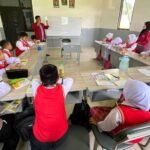 Mahasiswa PMM UMM Dorong Kreativitas Siswa Melalui Seni Fotografi
