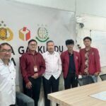 Mahasiswa FH UMM Ikuti Penertiban Alat Peraga Kampanye Pada Pemilu 2024