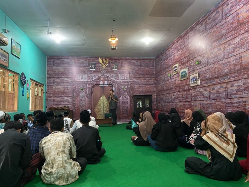 Buka Bersama Santri SMA Islam Bani Hasyim dan Santri LKSA Pantiasuhan Darussalam: Momentum Pererat Ukhuwah dan Kebersamaan Buka Bersama Santri SMA Islam Bani Hasyim dan Santri LKSA Pantiasuhan Darussalam: Momentum Pererat Ukhuwah dan Kebersamaan