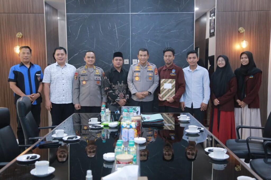 Kunjungi Polda NTB, ISMA’U NTB Bahas Sinergi Program dan Rencana Pembentukan Koperasi Kunjungi Polda NTB, ISMA’U NTB Bahas Sinergi Program dan Rencana Pembentukan Koperasi